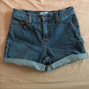 Levi’s Highwaisted Jean Shorts